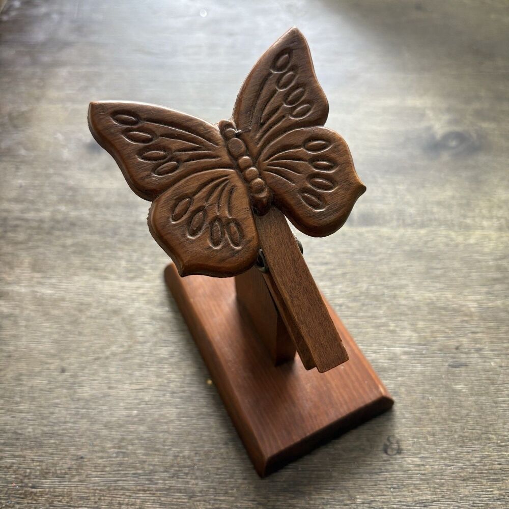 VTG Wooden Recipe Card Mail Holder with Clip Carved Butterfly Cottagecore 70’s